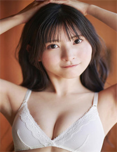 《菠萝播放器》