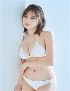 《亲胸揉胸膜下刺激视频免费的》