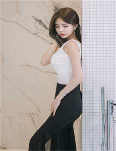 《八千湘女》